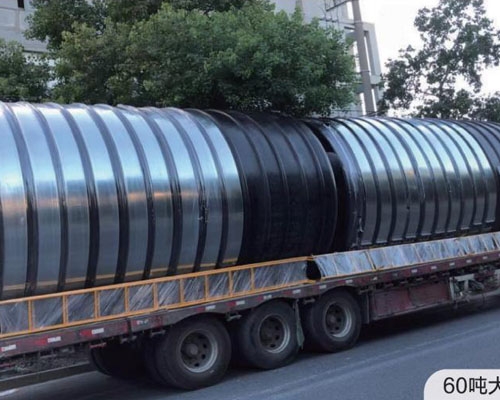 60噸大(dà)型塑膠儲罐